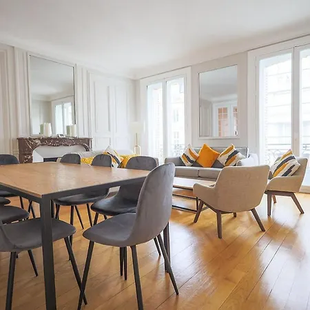 Apartamento Arc De Triomphe, Avenue Des Champs-elysees